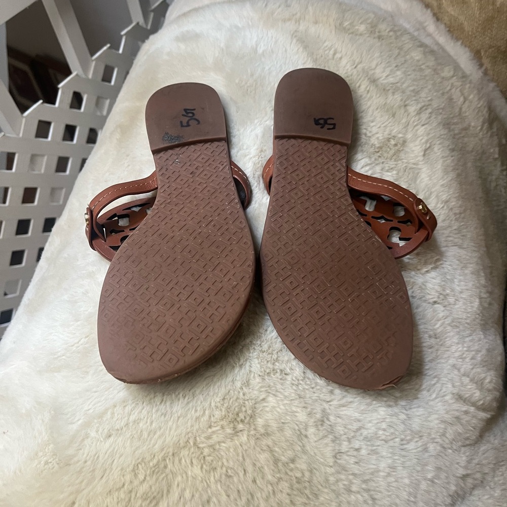Women's Brown Leather Thong Sandals - Classic Summer Slide - Picture 8 of 9